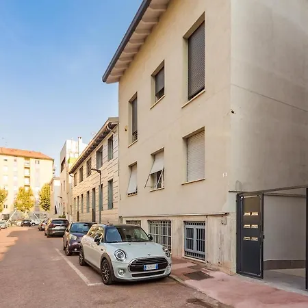 Апартаменты Loft A2 Cezanne 7 *